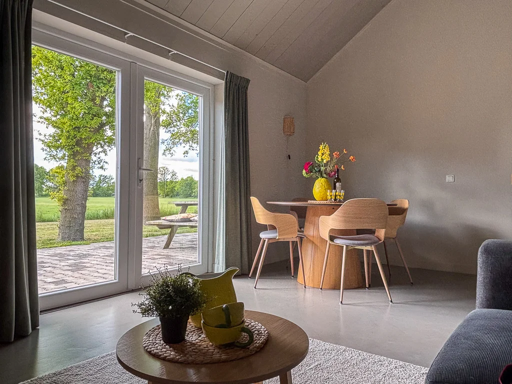 Eettafel appartement Herfstoogst - Buitenplaats Ureterp